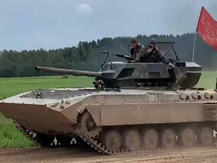 tank riding for tourists